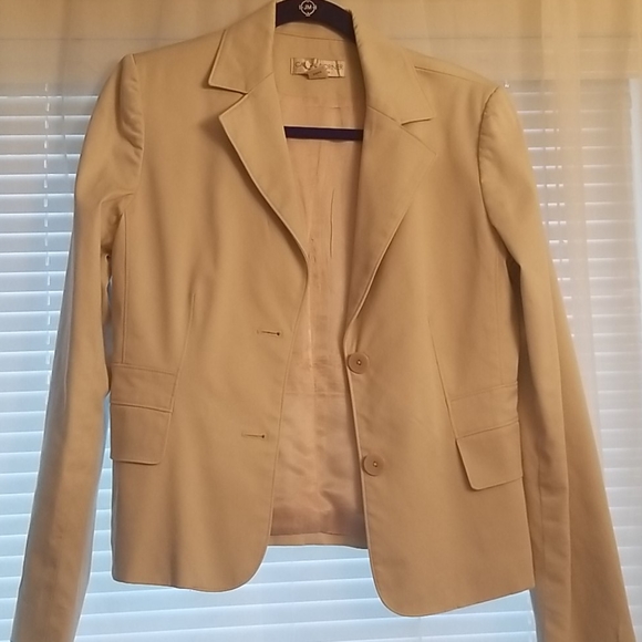 casual corner blazer